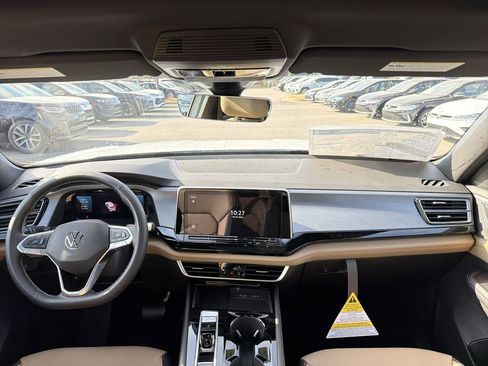 New 2026 Volkswagen Atlas Cross Sport SE FWD image 20