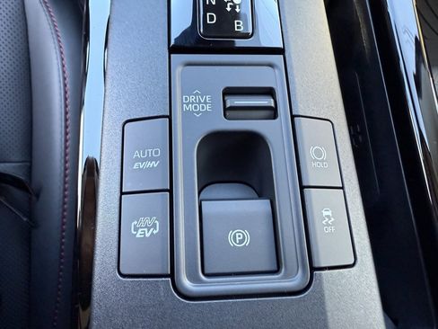 New 2026 Toyota Prius Plug-In Hybrid image 21