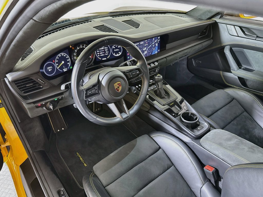 Certified 2023 Porsche 911 GT3 RWD image 4