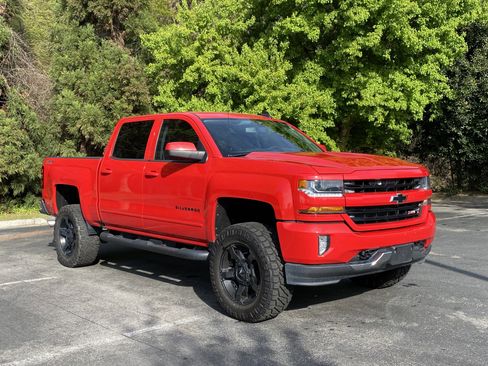 Used 2016 Chevrolet Silverado 1500 LT w/ All Star Edition image 2