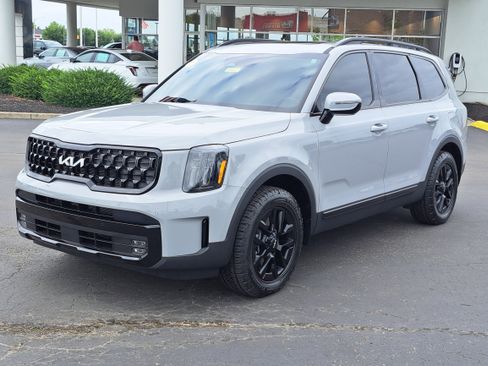Used 2024 Kia Telluride SX X-Pro image 2