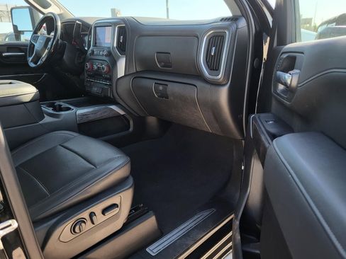 Used 2022 Chevrolet Silverado 3500 LTZ w/ LTZ Plus Package AWD/4WD image 8