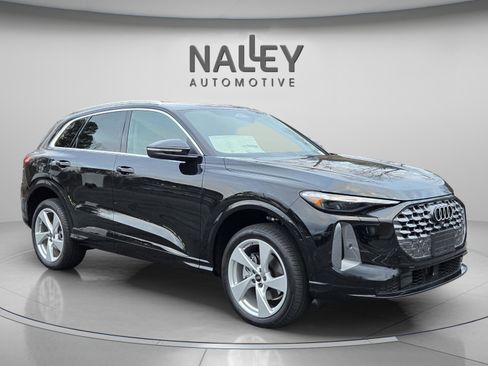 New 2025 Audi Q5 Premium Plus image 8