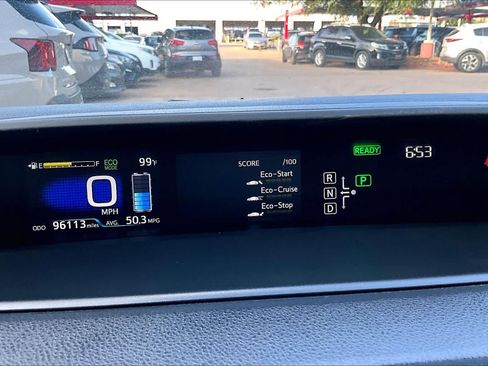 Used 2016 Toyota Prius Four FWD image 25