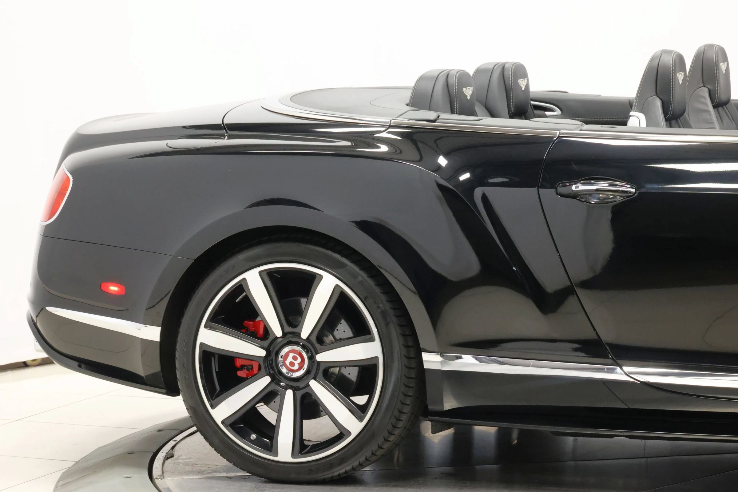Used 2014 Bentley Continental GT V8 S AWD/4WD image 65
