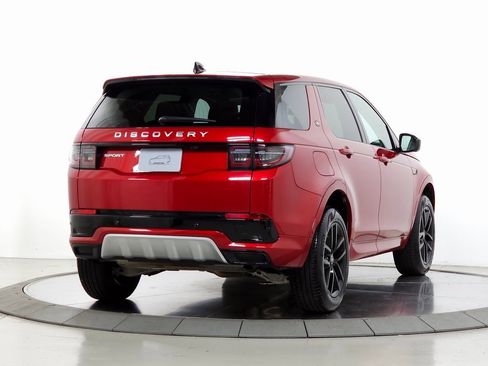 Certified 2025 Land Rover Discovery Sport S image 10