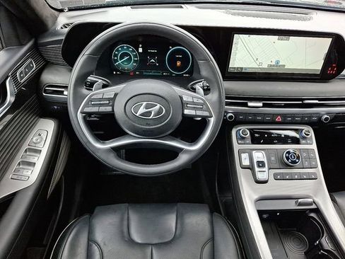 Used 2025 Hyundai Palisade Calligraphy image 11