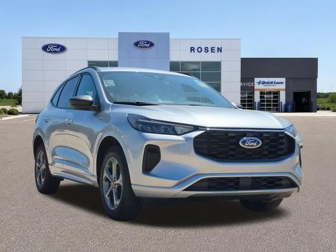 Used 2024 Ford Escape ST-Line w/ Tech Pack #1 AWD/4WD image 5