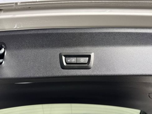 Used 2024 BMW X3 M40i image 33