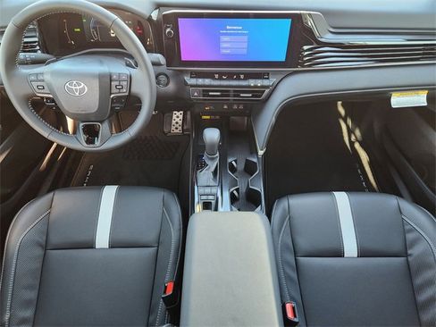 New 2026 Toyota Camry SE image 18