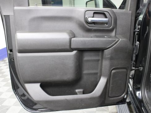 Used 2024 Chevrolet Silverado 2500 Custom AWD/4WD image 57