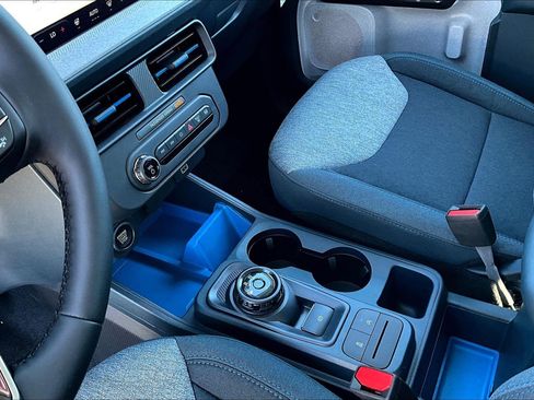 New 2025 Ford Maverick XLT w/ XLT Luxury Package image 8