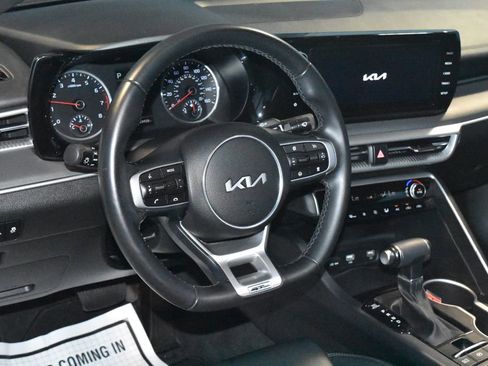 Used 2023 Kia K5 GT-Line image 2