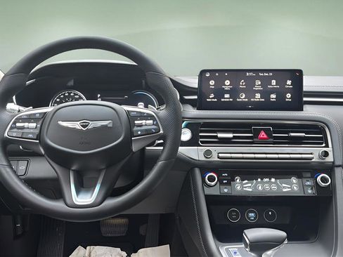 New 2026 Genesis G70 2.5T Prestige image 14