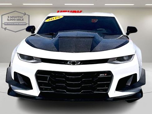 Used 2018 Chevrolet Camaro ZL1 RWD image 2