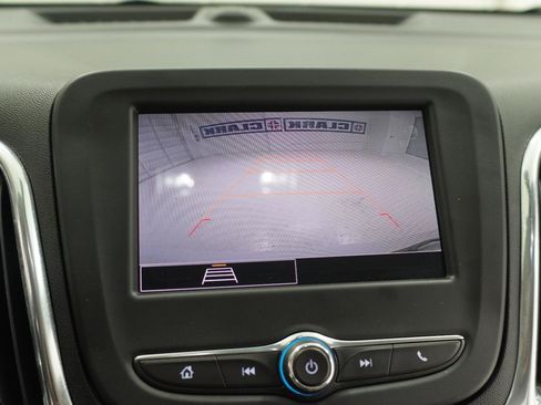 Used 2023 Chevrolet Equinox LS w/ Driver Confidence II Package FWD image 16