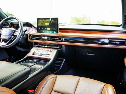 Used 2021 Lincoln Aviator Reserve w/ Equipment Group 208A image 19