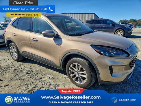 Used 2021 Ford Escape SE image 5