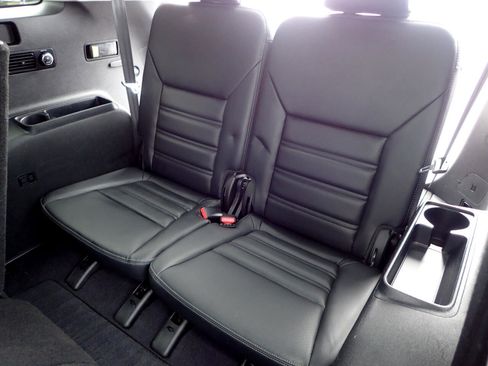 Used 2019 Kia Sorento EX w/ EX Touring Package image 12