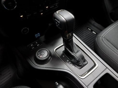 Certified 2020 Ford Ranger XLT w/ Equipment Group 301A Mid image 34