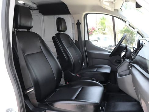 Used 2024 Ford Transit 250 Low Roof RWD image 34