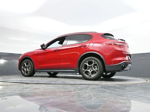 Used 2023 Alfa Romeo Stelvio Ti image 48