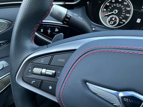 Used 2025 Genesis GV70 3.5T Sport w/ Sport Advanced Package image 24