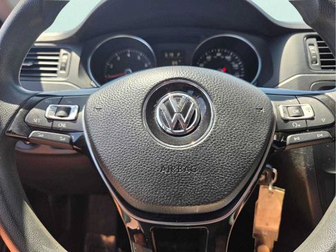 Used 2015 Volkswagen Jetta S FWD image 31