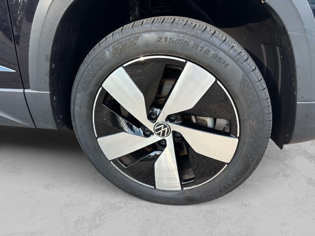 Used 2023 Volkswagen Taos S AWD/4WD image 32