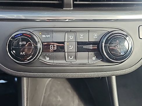 Certified 2024 Buick Envista Preferred w/ Convenience I Package image 20