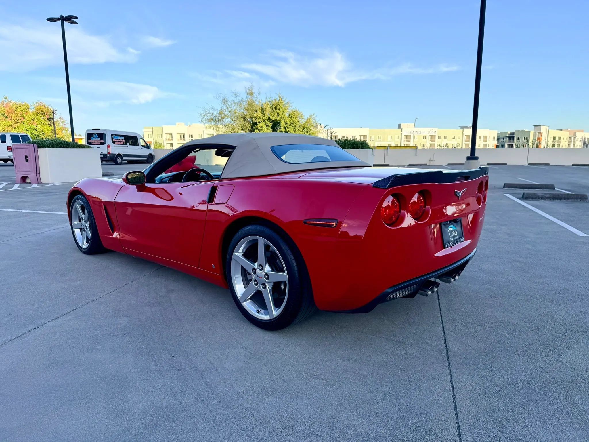 Used 2006 Chevrolet Corvette Convertible w/ Preferred Equipment Group RWD image 11
