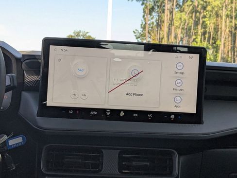 New 2025 Ford Maverick XL image 19