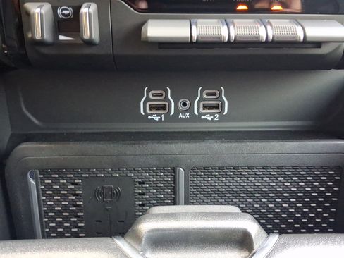 Used 2026 RAM 1500 Laramie w/ Laramie Preferred Package AWD/4WD image 17