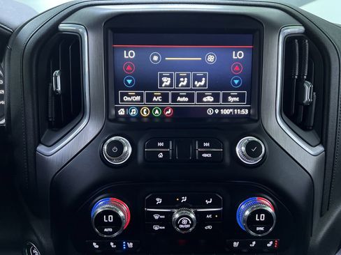 Used 2021 GMC Sierra 1500 Denali w/ Denali Ultimate Package AWD/4WD image 24