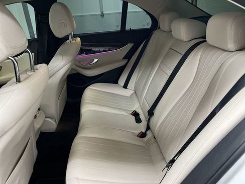 Used 2021 Mercedes-Benz E 350 Sedan image 26