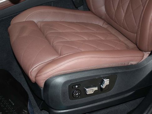 Used 2026 BMW X5 sDrive40i RWD image 14