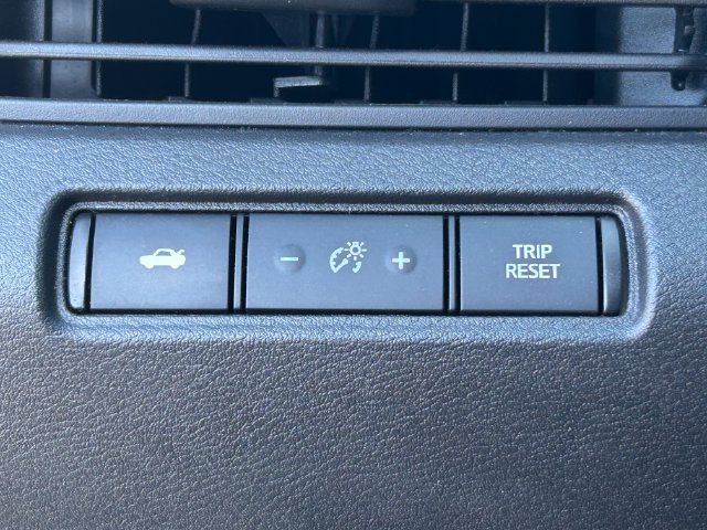 Used 2023 Nissan Altima 2.5 SV FWD image 24