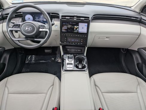 Certified 2024 Hyundai Tucson Limited FWD image 14