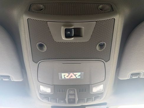 Used 2019 Ford F150 Lariat w/ Equipment Group 502A Luxury AWD/4WD image 49