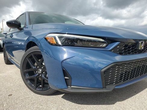 Used 2026 Honda Civic Sport image 2