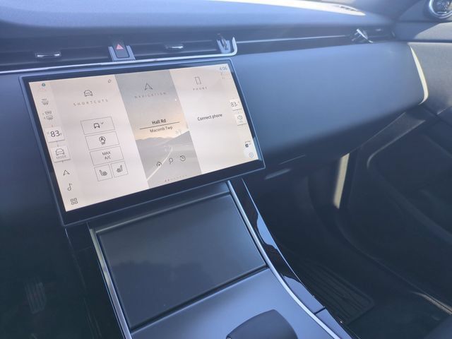 New 2026 Land Rover Range Rover Evoque S AWD/4WD image 11
