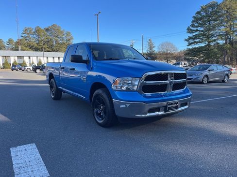 Used 2024 RAM 1500 Classic SLT image 4