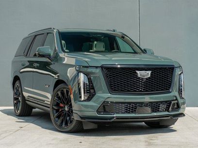 Used 2025 Cadillac Escalade V w/ LPO, ONYX Package
