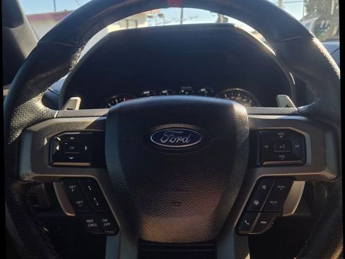 Used 2018 Ford F150 Raptor w/ Equipment Group 802A Luxury image 20