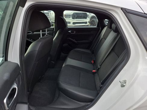 Used 2024 Honda Civic Sport image 11