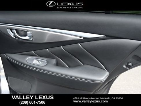 Used 2016 INFINITI Q50 3.0t Premium w/ Driver Assistance Package image 19