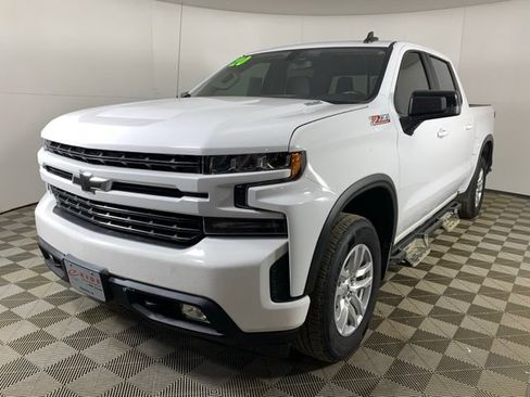 Used 2020 Chevrolet Silverado 1500 RST AWD/4WD image 9