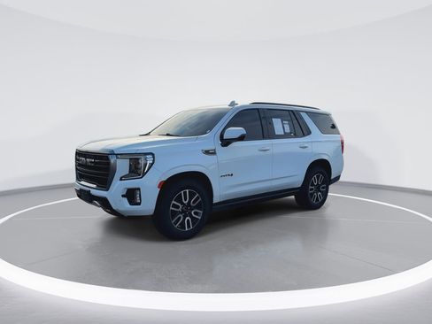 Used 2022 GMC Yukon AT4 image 4