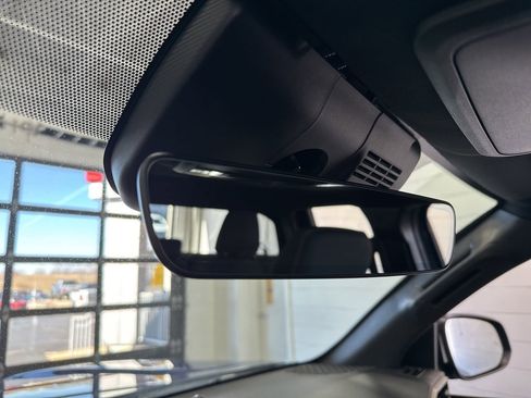 Certified 2024 Toyota Tacoma TRD Off-Road image 30