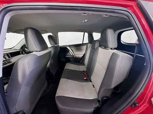 Used 2015 Toyota RAV4 LE AWD/4WD image 22